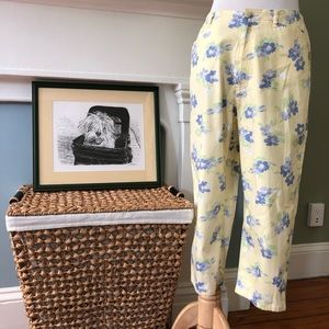 Crazy Horse by Liz Claiborne Floral Capris